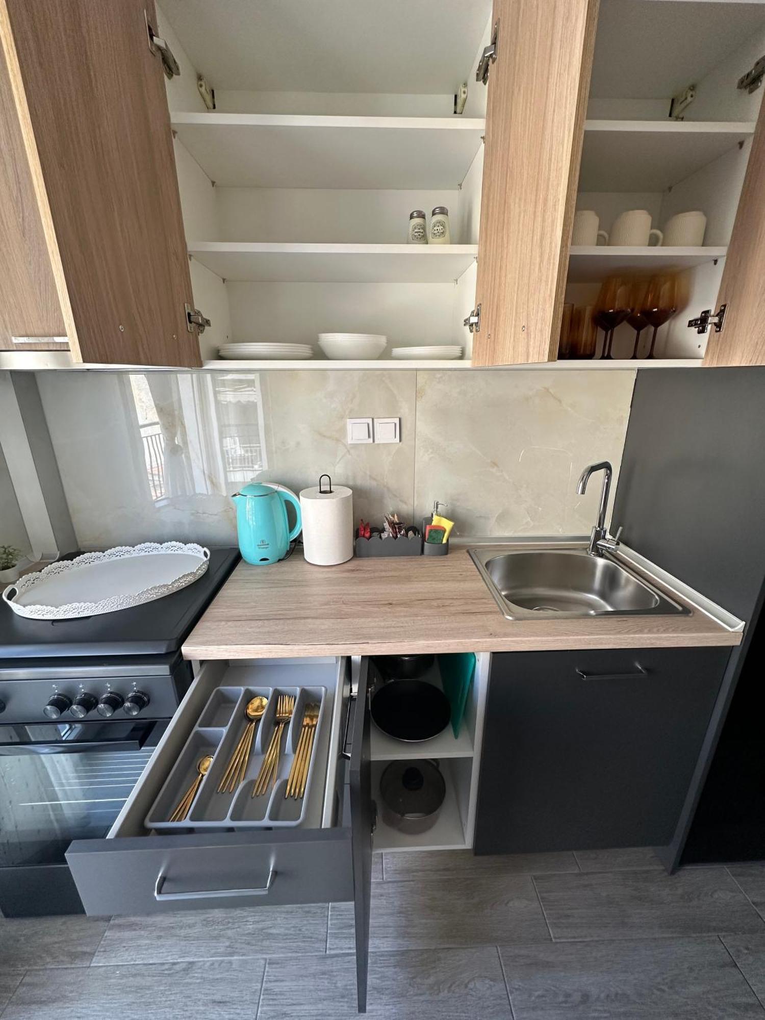 Luxury Prive Penthouse Apartment Серес Екстериор снимка