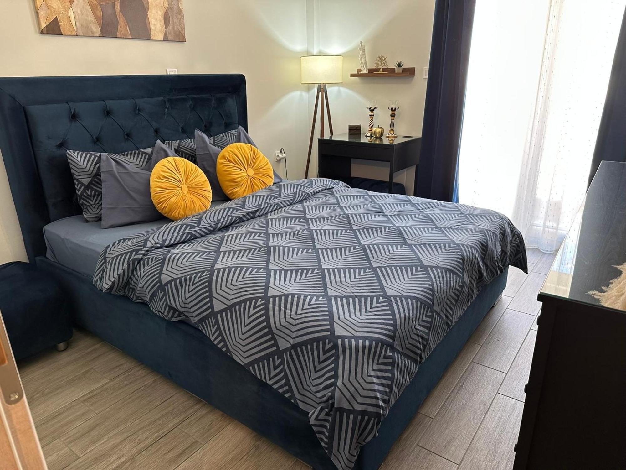 Luxury Prive Penthouse Apartment Серес Екстериор снимка